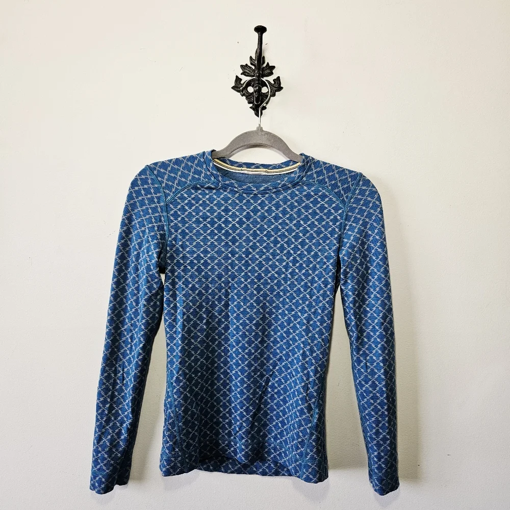 Smartwool Blue Diamond-Pattern Merino Base Layer Top - Picture 2 of 5